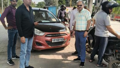 Photo of Noida: गौतमबुद्ध नगर में बिना PUCC के वाहनों को नहीं मिलेगा पेट्रोल और डीजल, पेट्रोल पंपों पर होगी मोबाइल ऐप से जांच