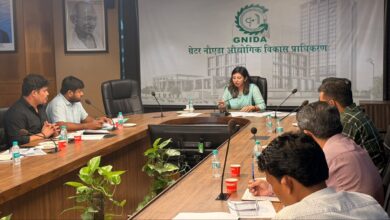 Photo of Noida: दिवाली से पहले जगमग होगा शहर, एंट्री गेट और गोलचक्कर पर लग जाएंगी लाइटें