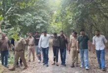 Photo of Noida: छह साल के मासूम के अपहरण के सात आरोपी गिरफ्तार, तीन को लगी गोलियां, दिल्ली में बेचा गया बच्चा