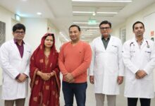 Photo of Noida: करवा चौथ से पहले पति का पत्नी को गिफ्ट, जिंदगी की दी सौगात